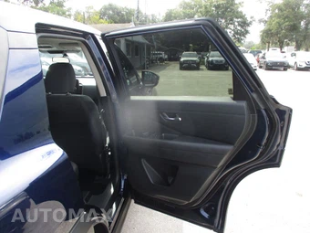 2022 Nissan Pathfinder S – miniatura 11