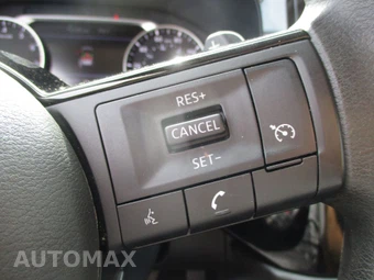 2022 Nissan Pathfinder S – miniatura 21