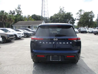 2022 Nissan Pathfinder S – miniatura 7