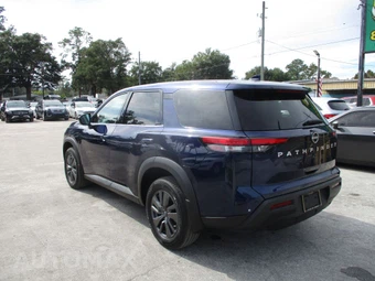 2022 Nissan Pathfinder S – miniatura 8
