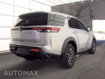 2022 Nissan Pathfinder S – miniatura 4