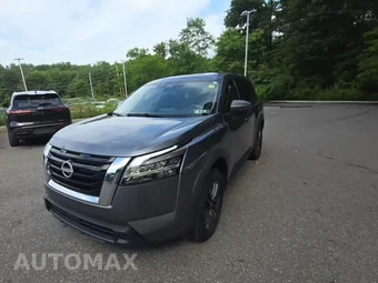 2022 Nissan Pathfinder S