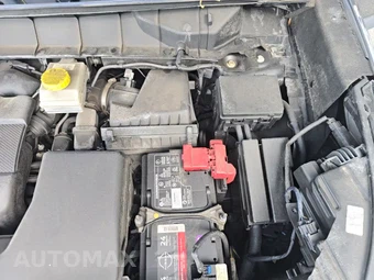 2022 Nissan Pathfinder S – miniatura 28