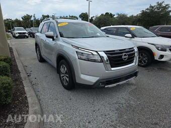 2022 Nissan Pathfinder SL - miniatura 4