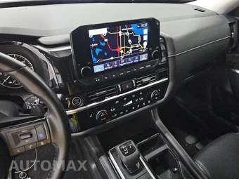 2022 Nissan Pathfinder SL – miniatura 11