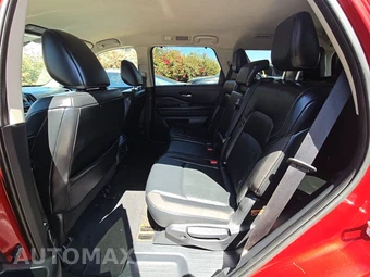 2022 Nissan Pathfinder SL – miniatura 13