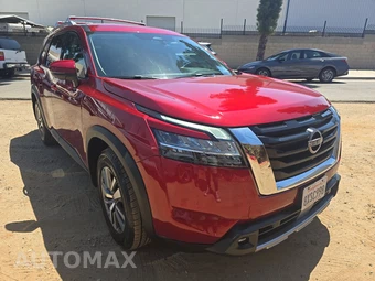 2022 Nissan Pathfinder SL – miniatura 3