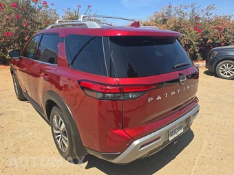 2022 Nissan Pathfinder SL – miniatura 6