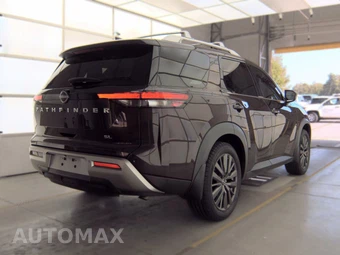 2022 Nissan Pathfinder SL - miniatura 4