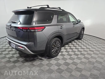 2022 Nissan Pathfinder SL - miniatura 4