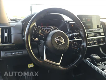 2022 Nissan Pathfinder SL - miniatura 10