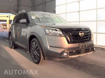 2022 Nissan Pathfinder SL - miniatura 3