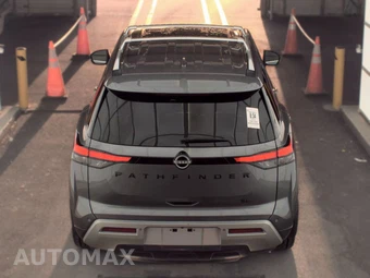 2022 Nissan Pathfinder SL - miniatura 5
