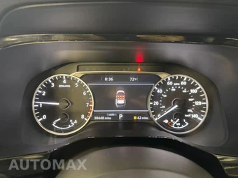 2022 Nissan Pathfinder SL - miniatura 14