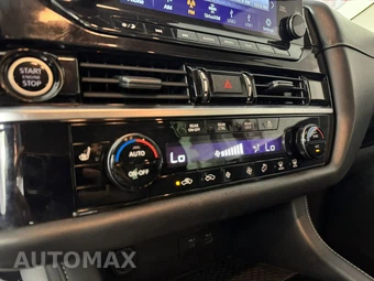 2022 Nissan Pathfinder SL - miniatura 22