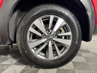 2022 Nissan Pathfinder SL - miniatura 49