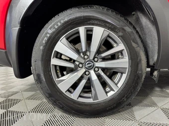 2022 Nissan Pathfinder SL - miniatura 50