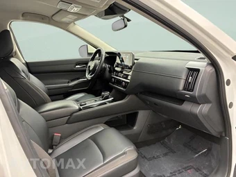 2022 Nissan Pathfinder SL - miniatura 30