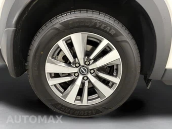 2022 Nissan Pathfinder SL - miniatura 45