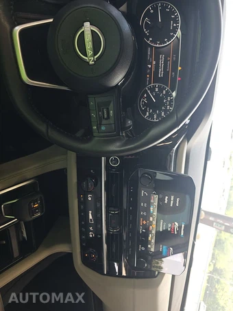 2022 Nissan Pathfinder SL – miniatura 11