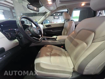 2022 Nissan Pathfinder SL – miniatura 7