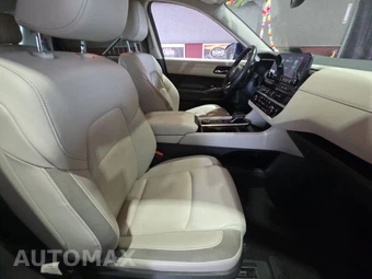 2022 Nissan Pathfinder SL – miniatura 8