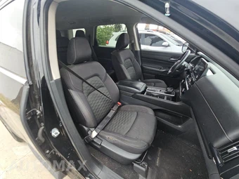2022 Nissan Pathfinder SV – miniatura 8