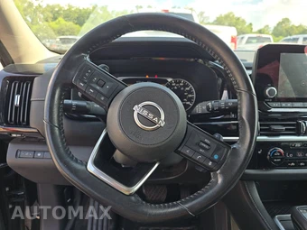 2022 Nissan Pathfinder SV – miniatura 10