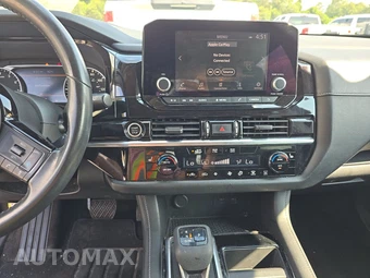 2022 Nissan Pathfinder SV – miniatura 11