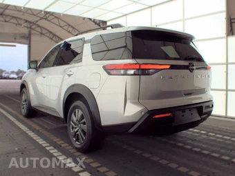 2022 Nissan Pathfinder SV – miniatura 6