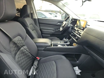 2022 Nissan Pathfinder SV - miniatura 14