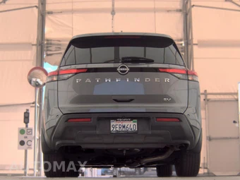 2022 Nissan Pathfinder SV - miniatura 7