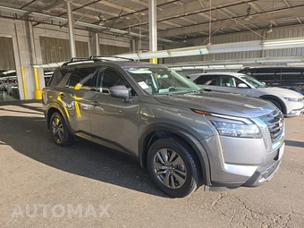 2022 Nissan Pathfinder SV – miniatura 3