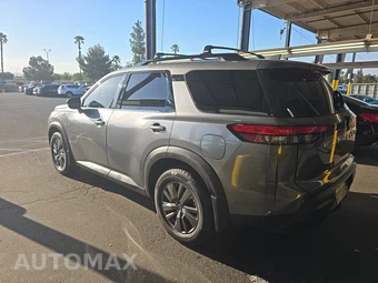 2022 Nissan Pathfinder SV – miniatura 6