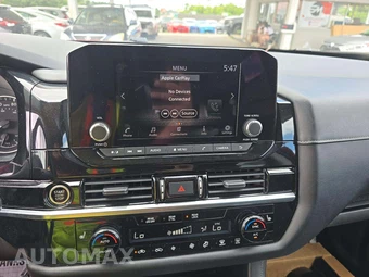 2022 Nissan Pathfinder SV - miniatura 7