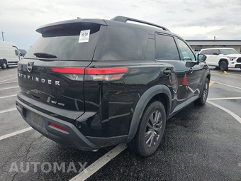 2022 Nissan Pathfinder SV – miniatura 4