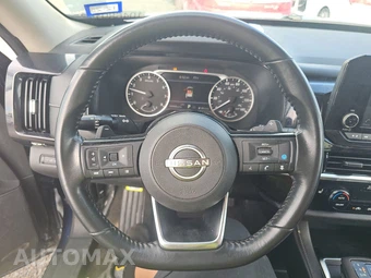 2022 Nissan Pathfinder SV – miniatura 10