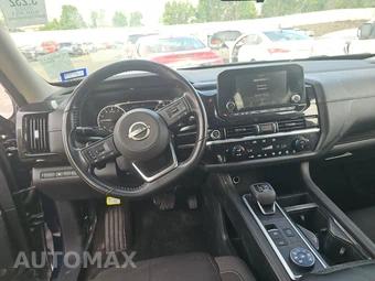 2022 Nissan Pathfinder SV – miniatura 11