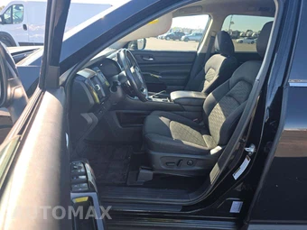 2022 Nissan Pathfinder SV – miniatura 3