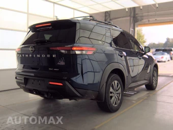 2022 Nissan Pathfinder SV - miniatura 4