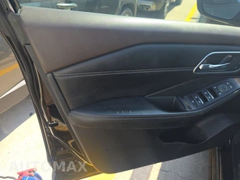 2022 Nissan Rogue Platinum – miniatura 9