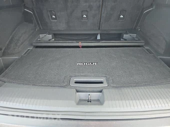 2022 Nissan Rogue Platinum - miniatura 16