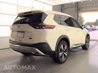 2022 Nissan Rogue Platinum - miniatura 4
