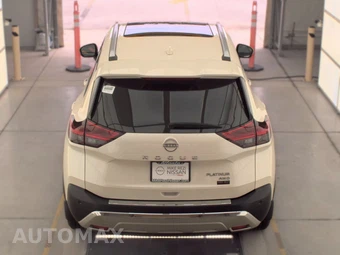 2022 Nissan Rogue Platinum - miniatura 5