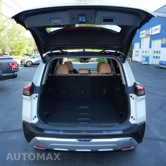 2022 Nissan Rogue Platinum - miniatura 6