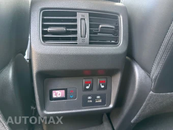 2022 Nissan Rogue Platinum - miniatura 17