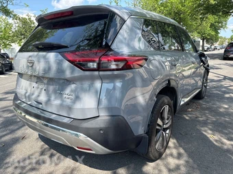 2022 Nissan Rogue Platinum - miniatura 25