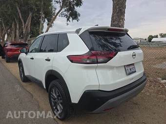2022 Nissan Rogue S - miniatura 6