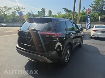 2022 Nissan Rogue S - miniatura 4