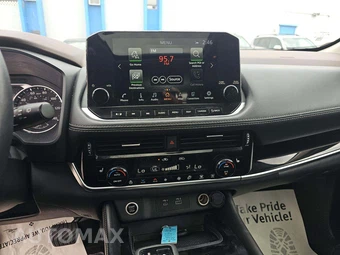2022 Nissan Rogue SL - miniatura 7